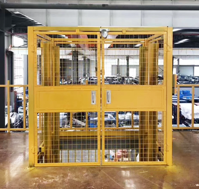 光泽智能导轨式升降机亮相