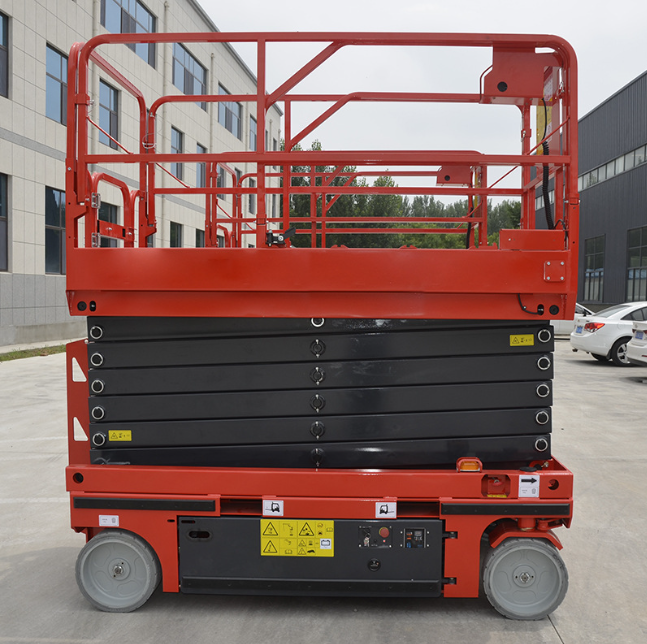 光泽自行走升降机